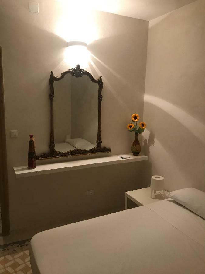 A Due Passi Dal Porto Apartment Трапани Екстериор снимка